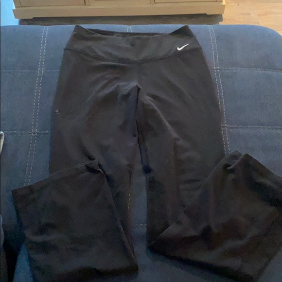 Dri-Fit Nike Leggings - Picture 1 of 3